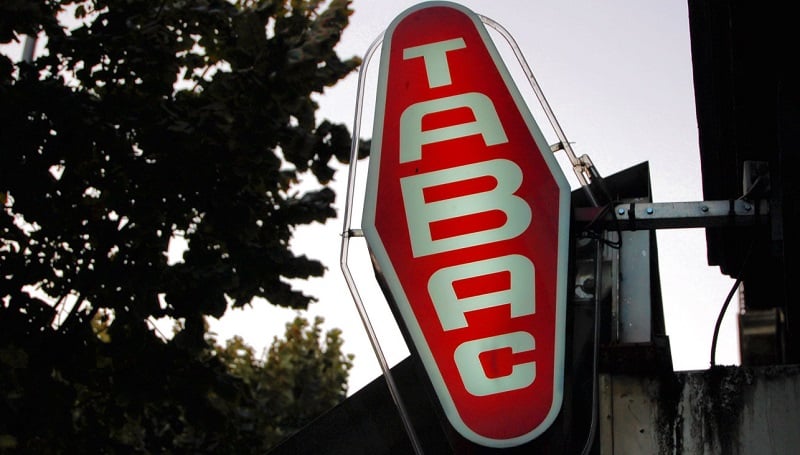 camera-surveillance-instalation-tabac-pose camera-surveillance-instalation-tabac-pose